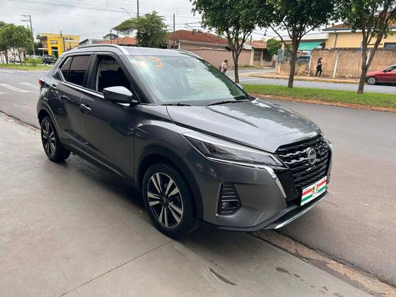 NISSAN KICKS 1.6 16V FLEXSTART EXCLUSIVE XTRONIC NISSAN KICKS 1.6 16V FLEXSTART EXCLUSIVE XTRONIC